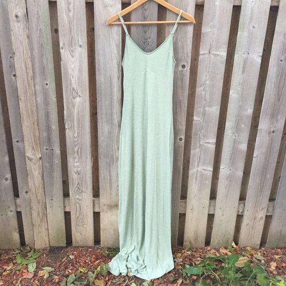 Mint green floor length maxi dress - Picture 1 of 9